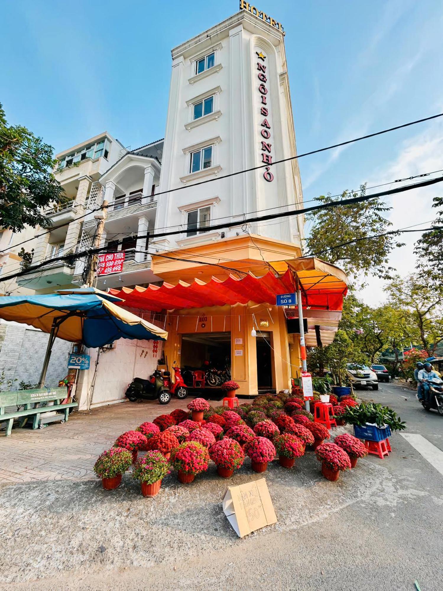Ngoi Sao Nho Hotel ホーチミン市 エクステリア 写真
